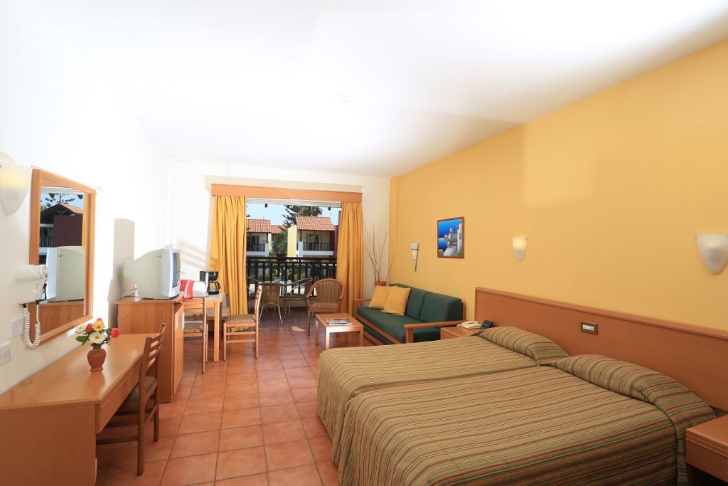 Resort Atlantica Panthea 4*