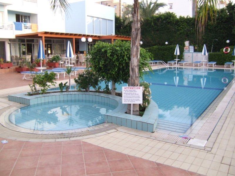 Hotel Okeanos Boutique 4*