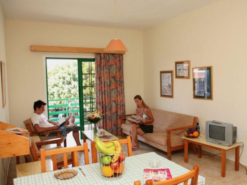Aparthotel Eligonia Ayia Napa