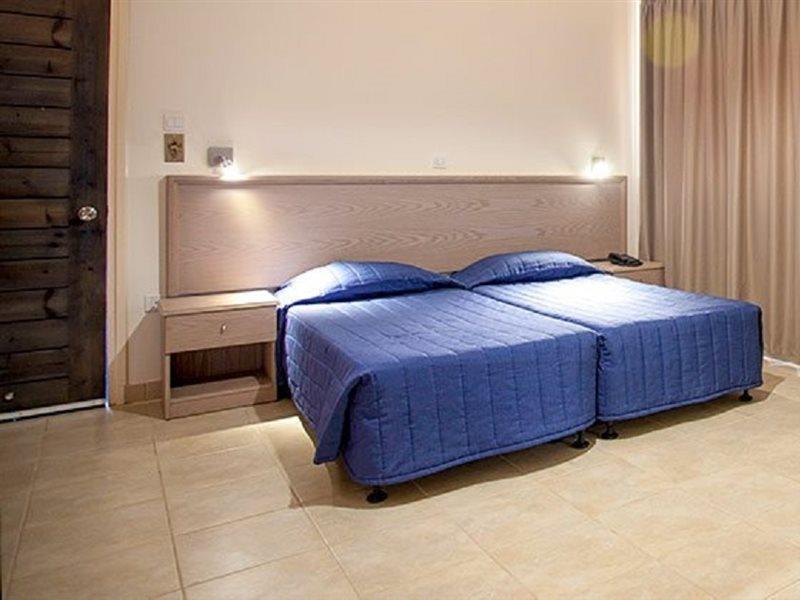 Aparthotel Makronisos Village Agia Napa