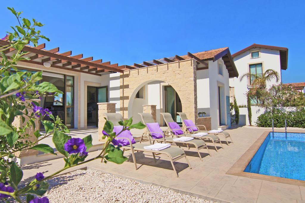 Camellia Villa *