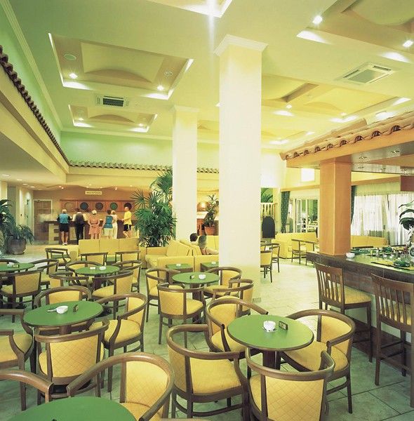 Atlantis Hotel