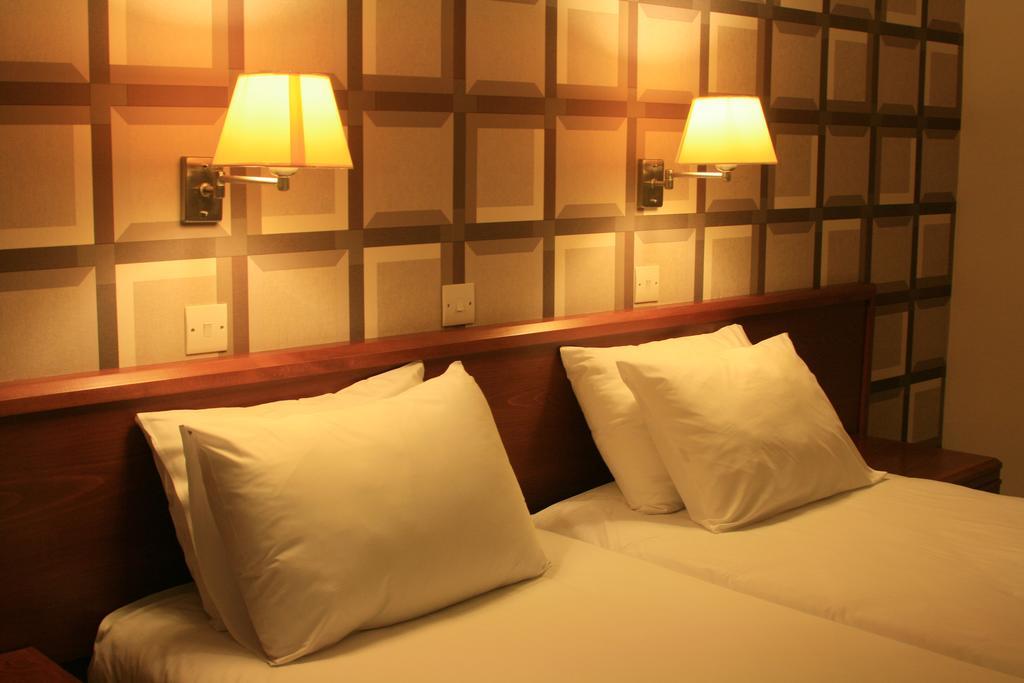 Aparthotel Melpo Antia &