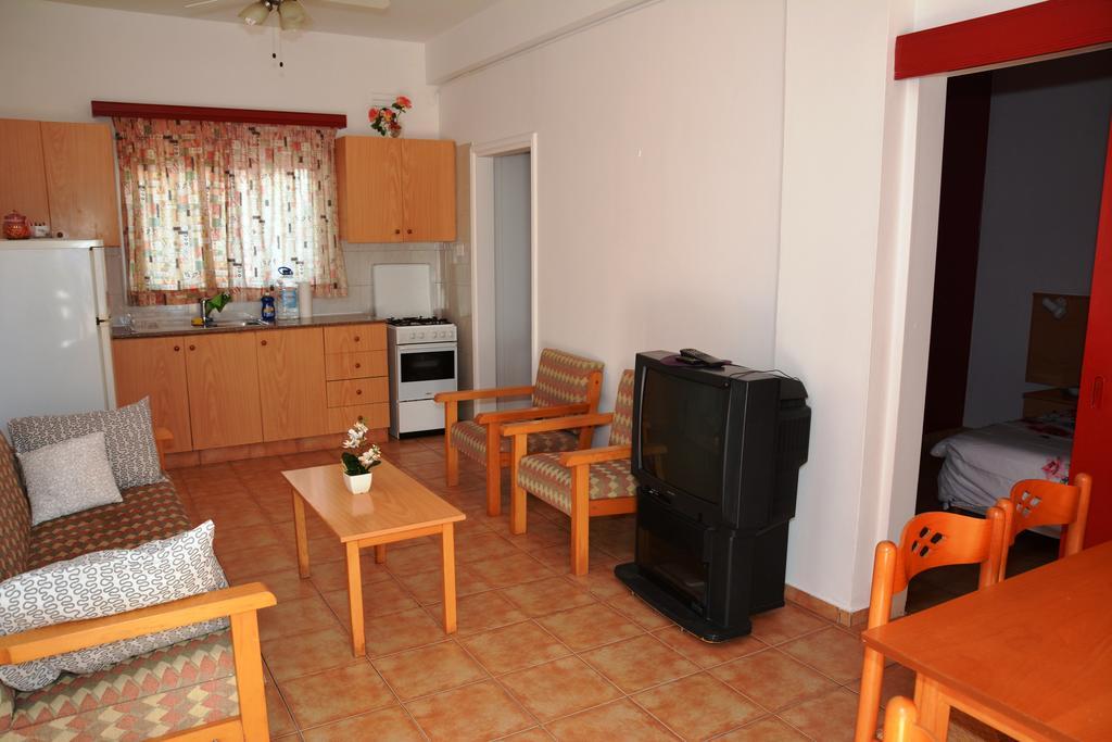 Apartment Karistos
