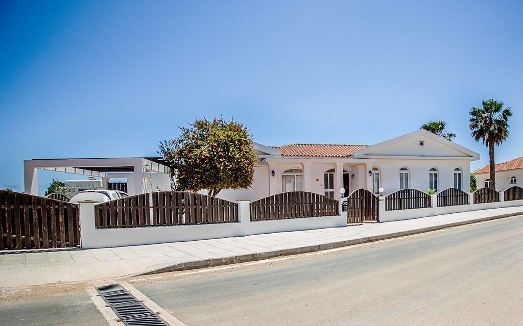 Villa Mia