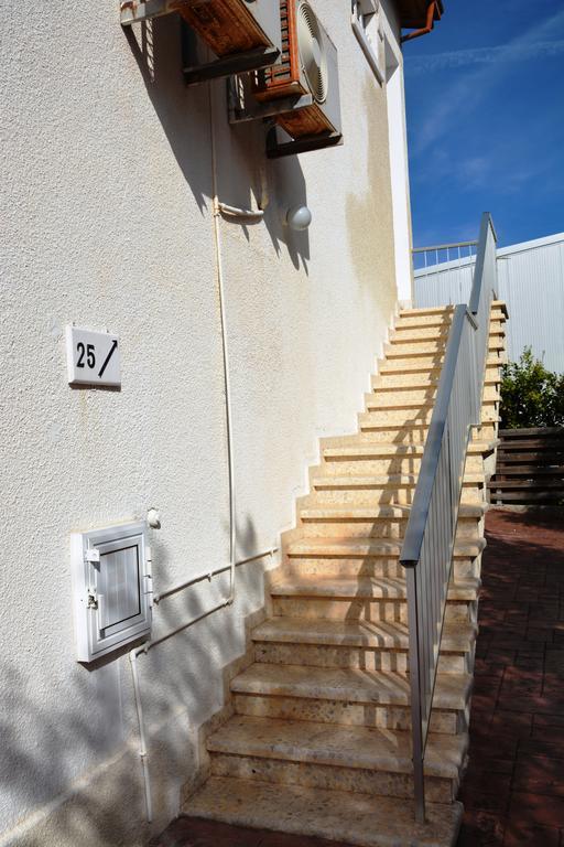 Karistos Apartment *