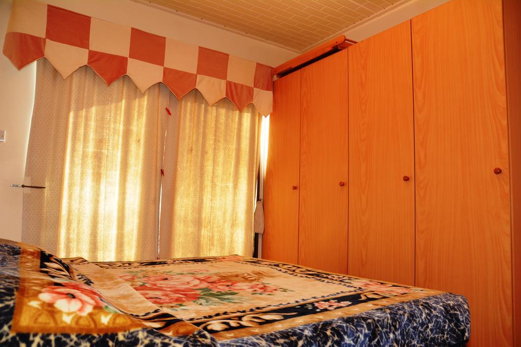 Apartment Karistos