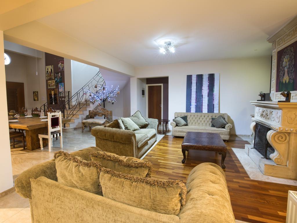 Sunshine Luxury House