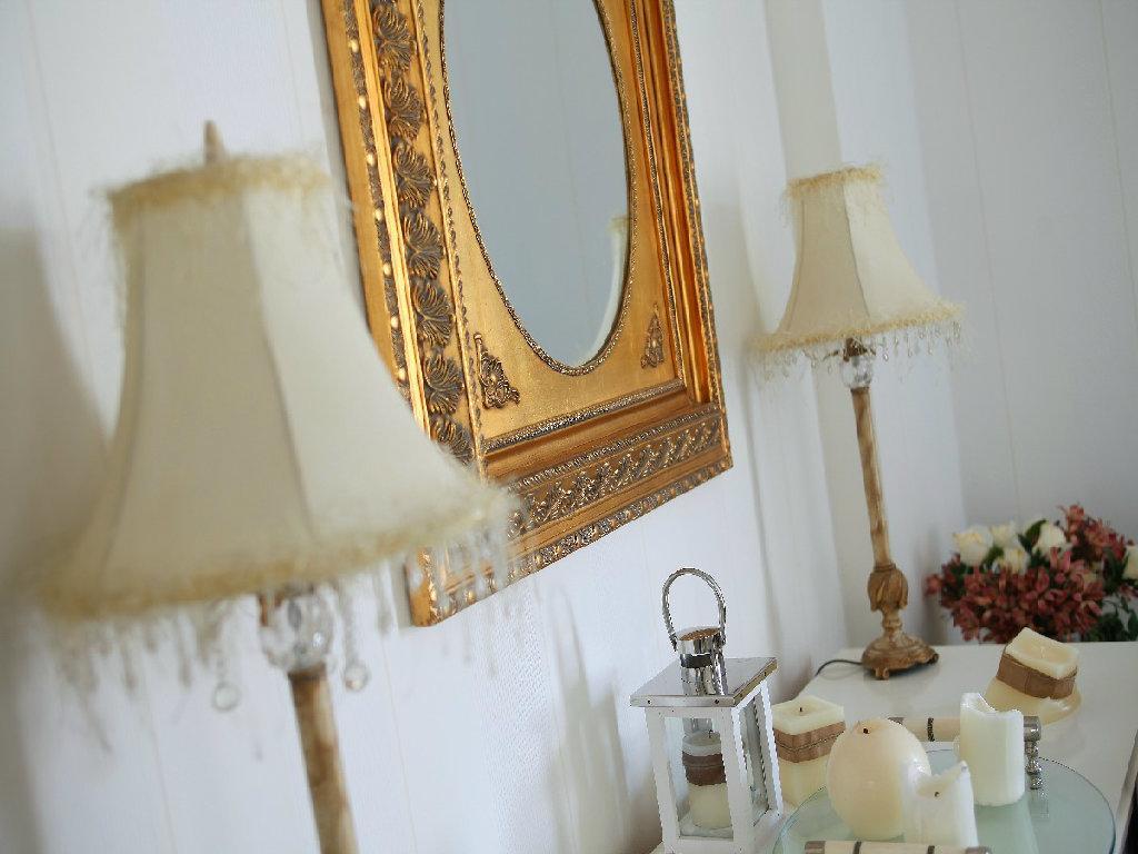 Loreana Villa *