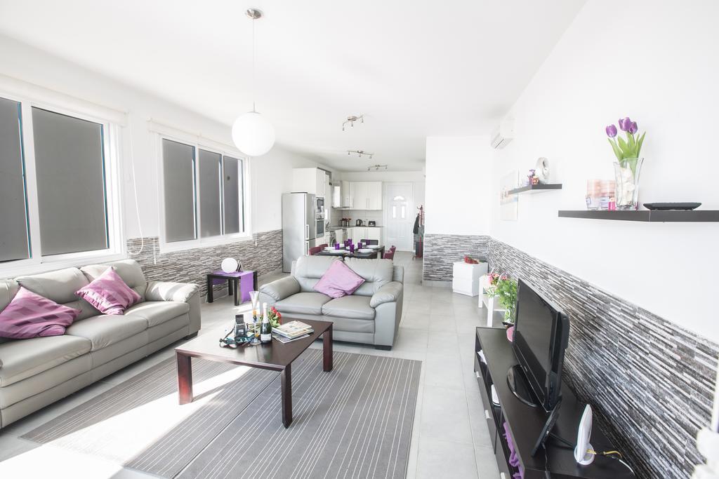 Gorgona Villas *