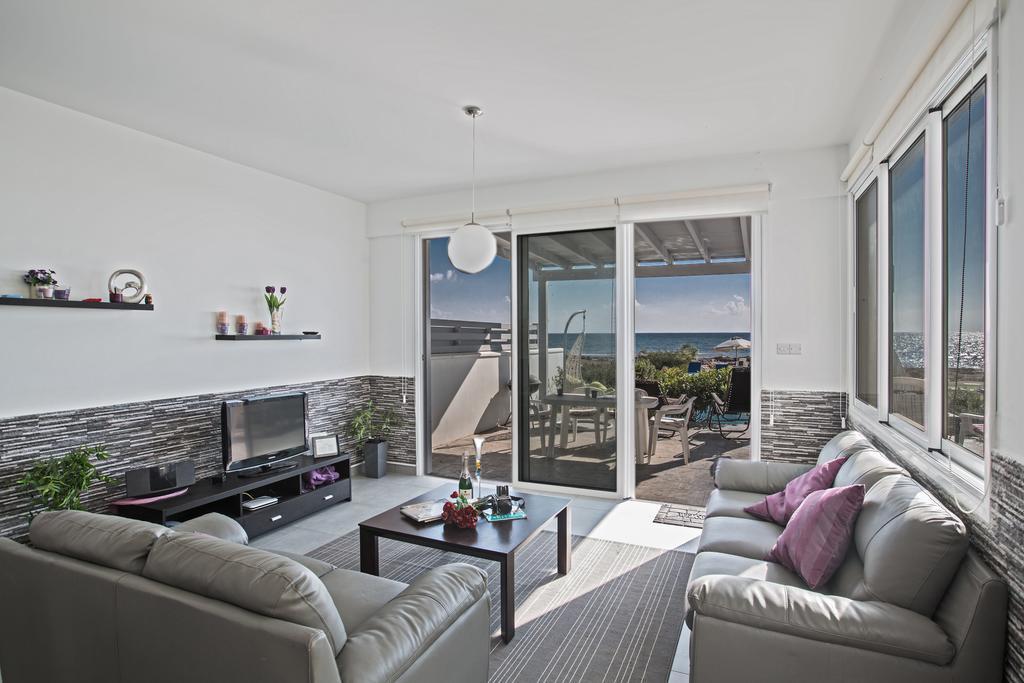Gorgona Villas *