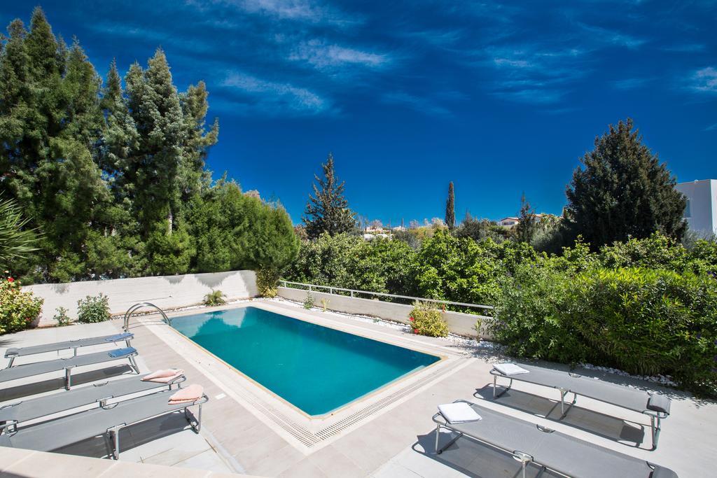 Merab Center Villa Ayia Napa
