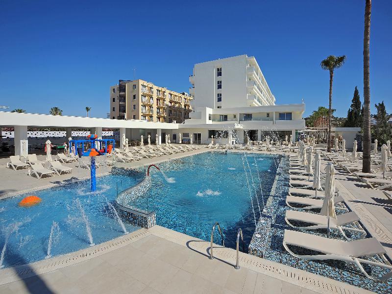 Nelia & Hotel Ayia Napa