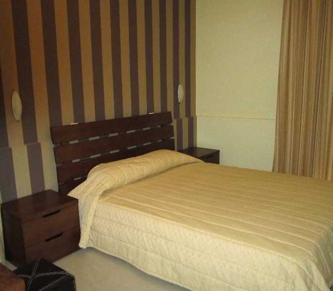 Soho 3*
