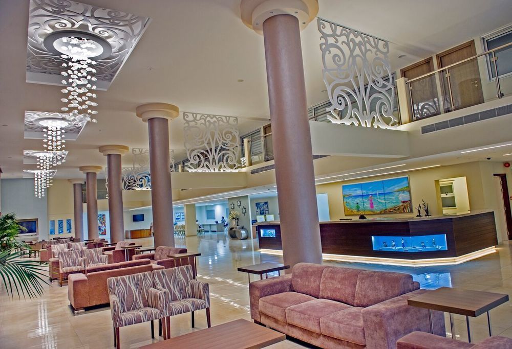 Hotel Tofinis