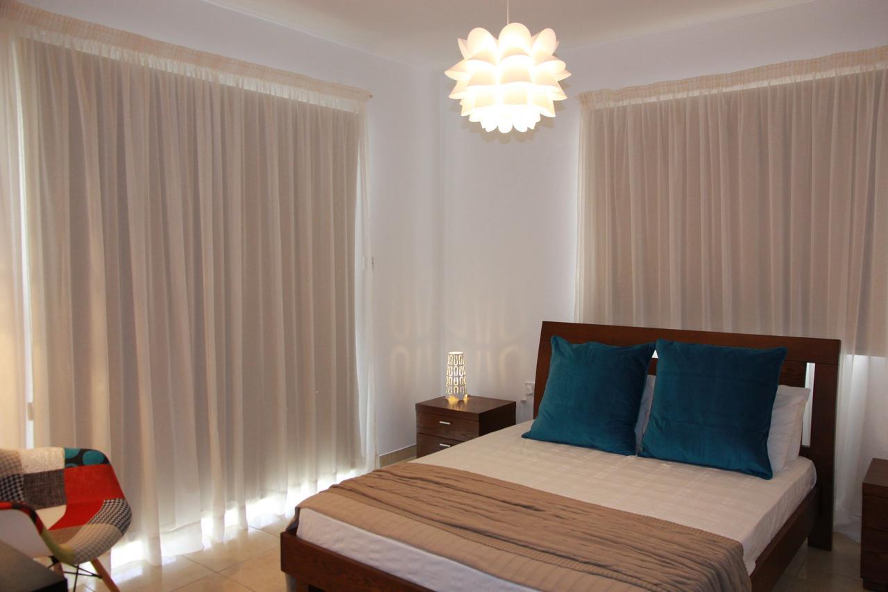 Green Bay Villas *