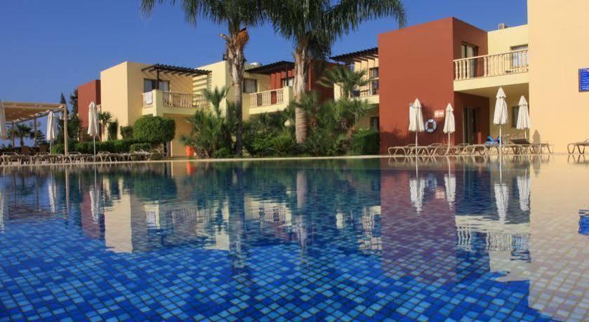 Electra Holiday Village *