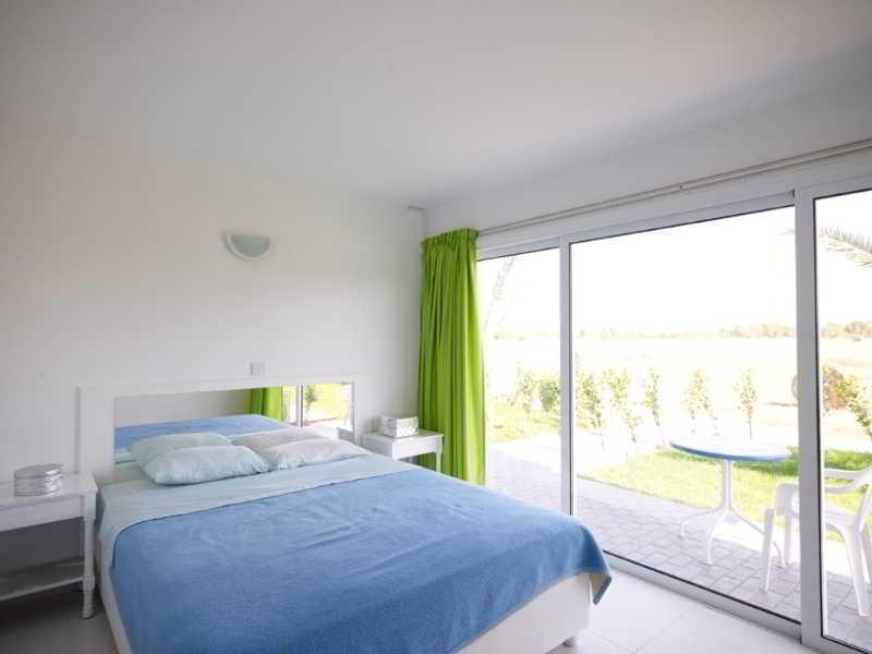 Aparthotel So 3*