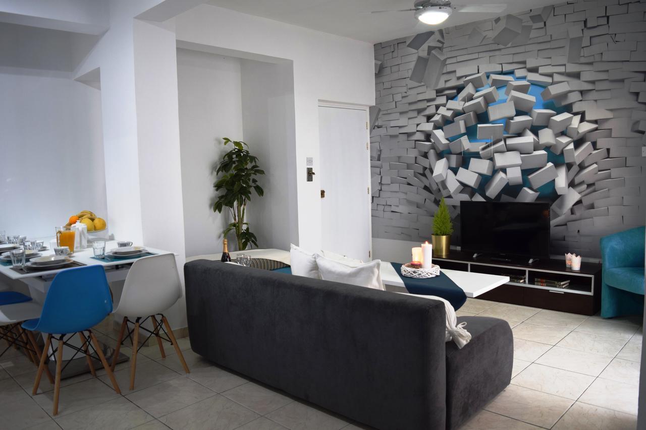 Blue Breeze Luxury Apartment