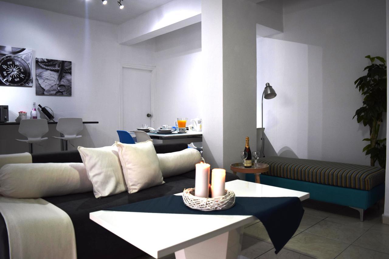 Blue Breeze Luxury Apartment