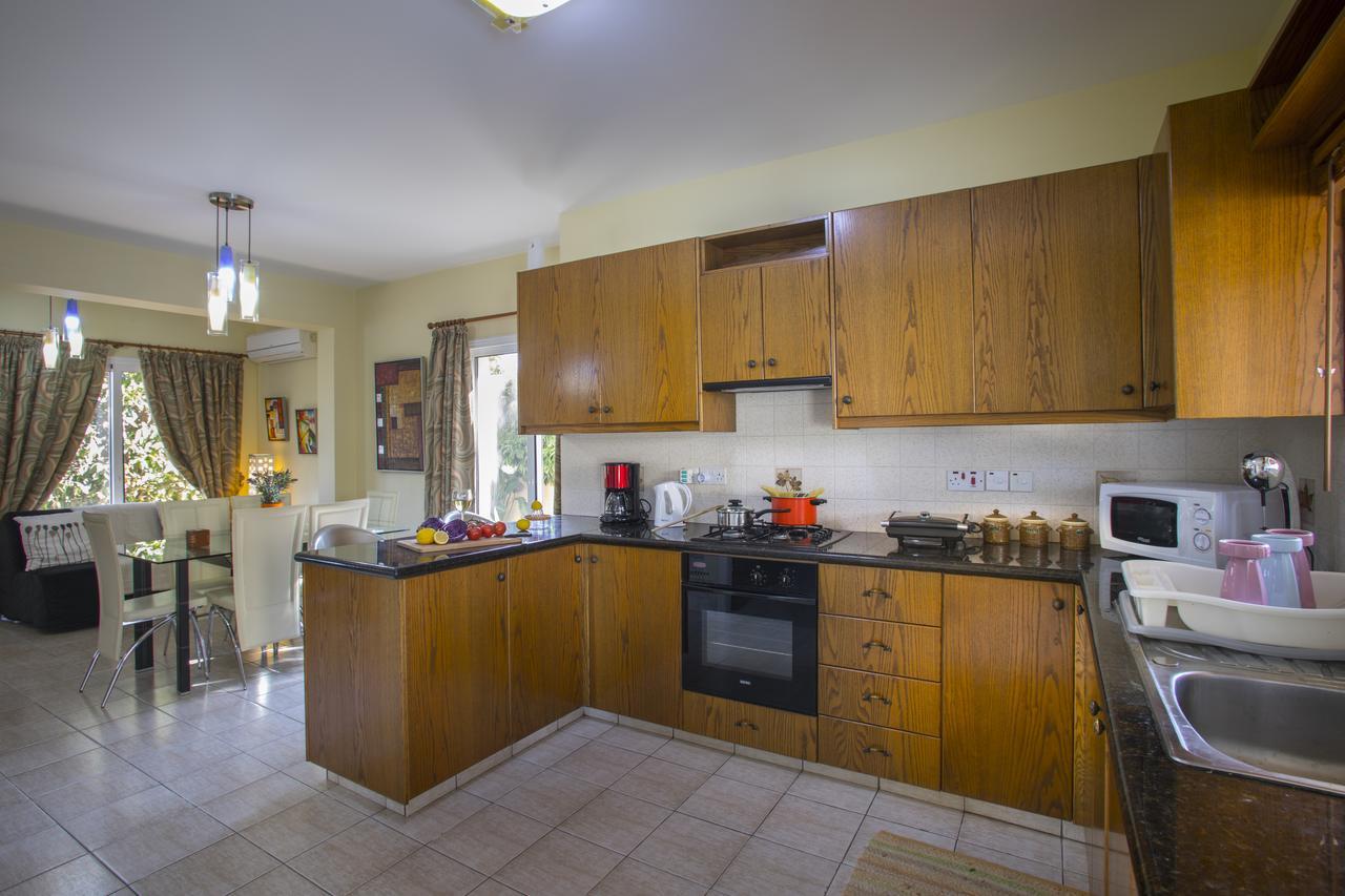 Tropical Villa Ayia Napa