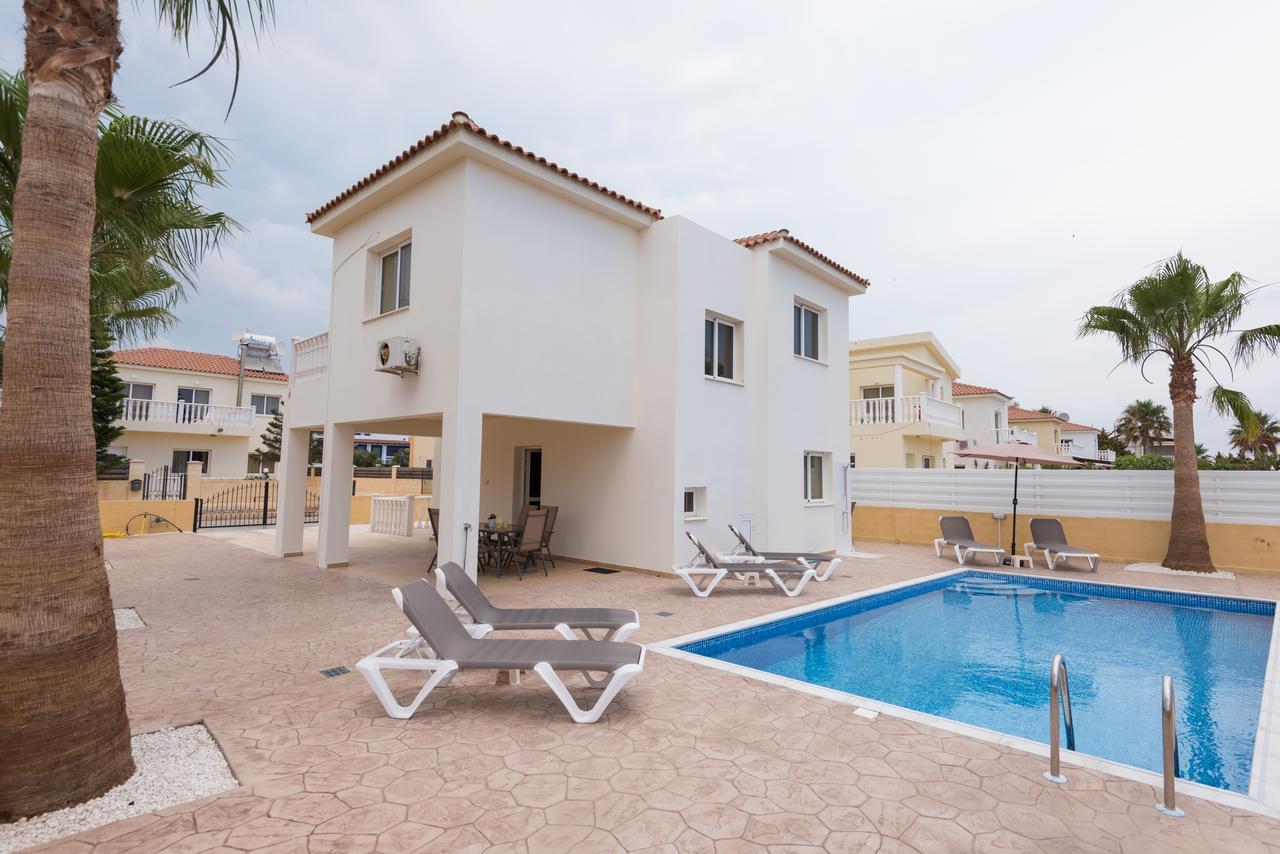Mare Villa *