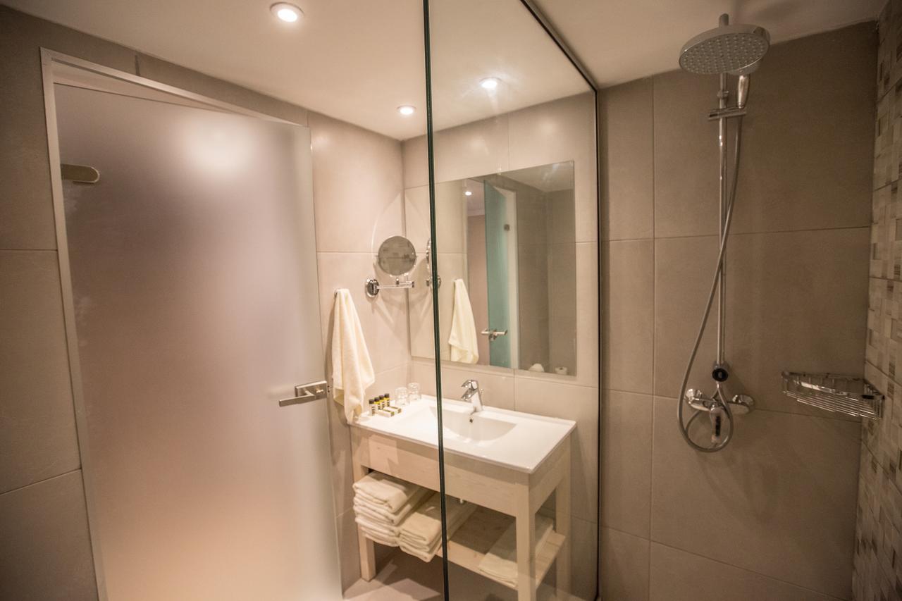 Aparthotel Stratovarius Nissi *