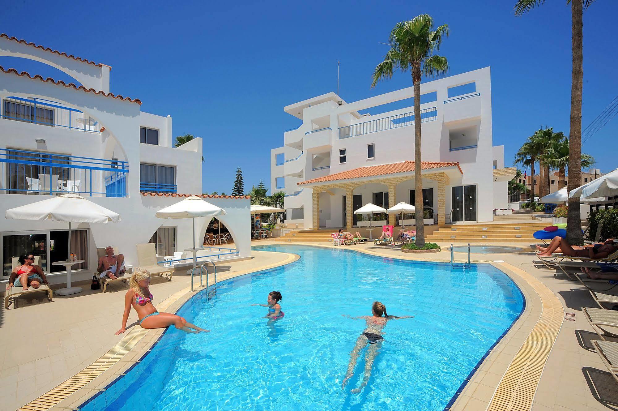 Petrosana Agia Napa