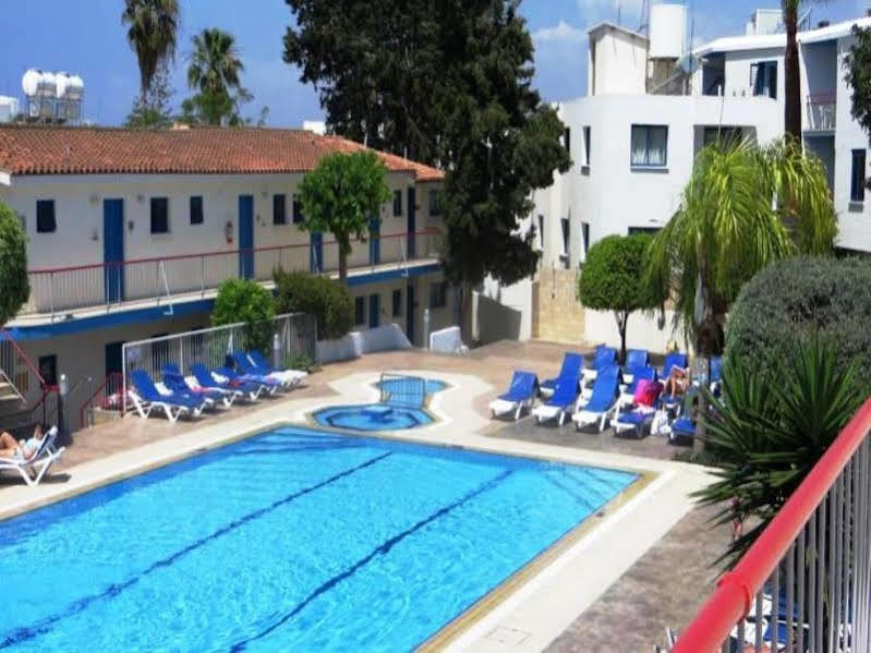 Aparthotel Green Bungalows Hotel Apartments 3*