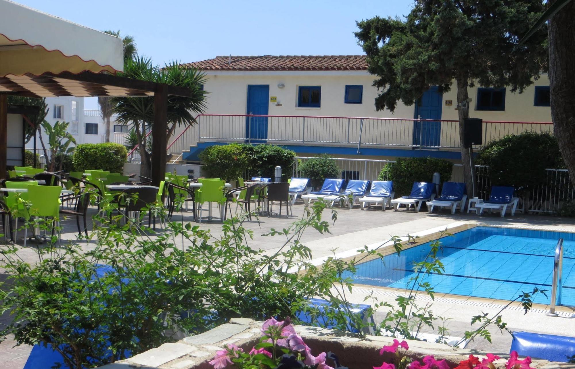 Green Bungalows Hotel Apartments Ayia Napa