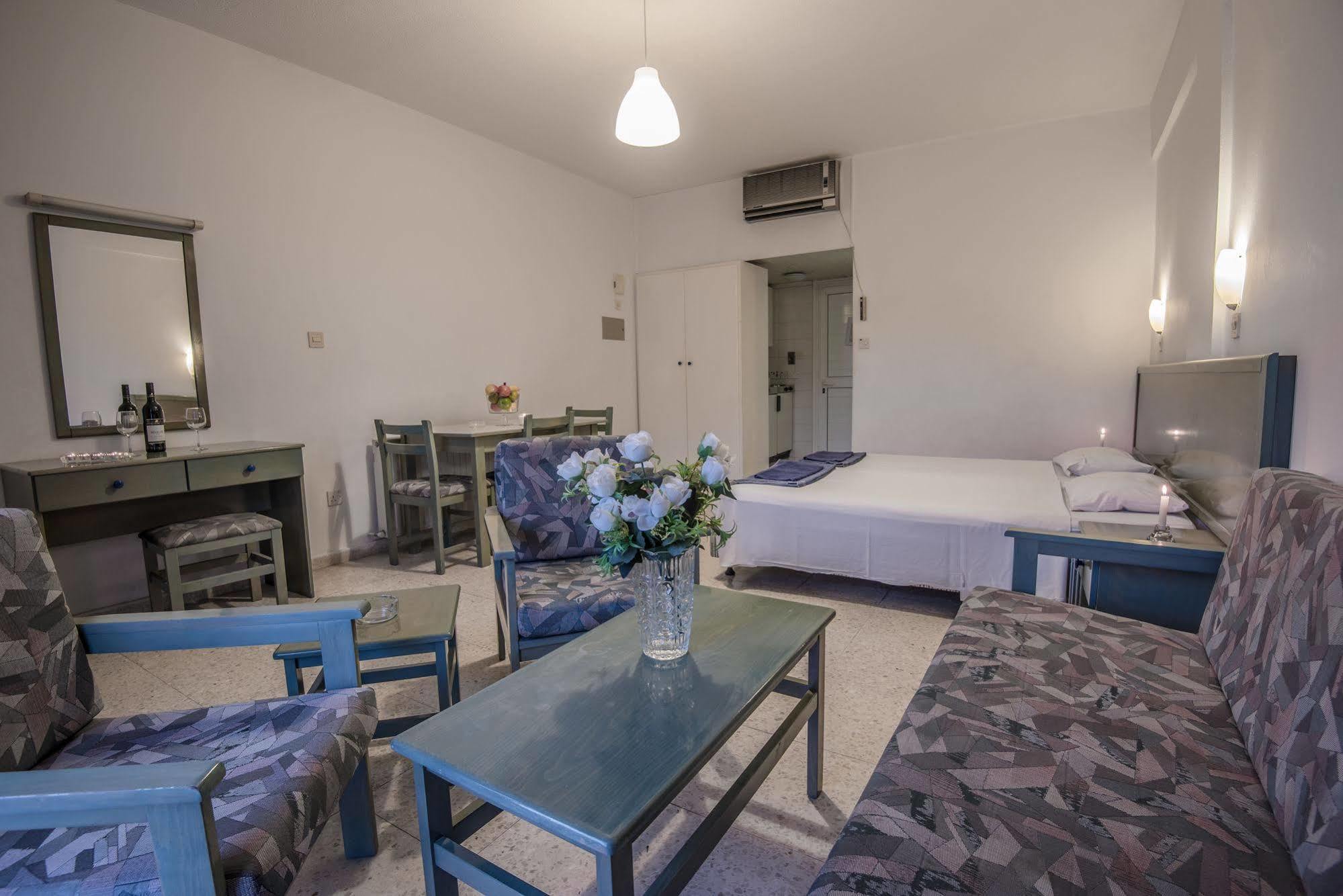 Cordelia Aparthotel 2*