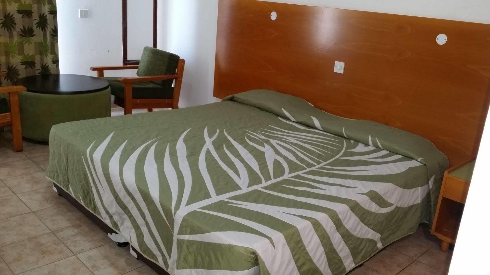Agrino Aparthotel