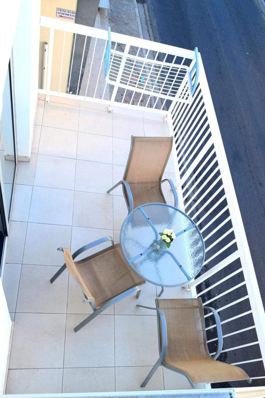 Cross Road Apartment