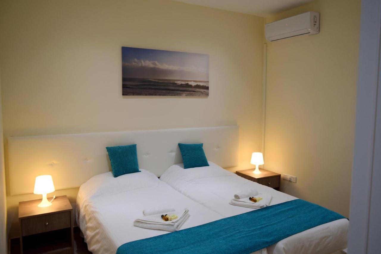 Cross Road Apartment Ayia Napa