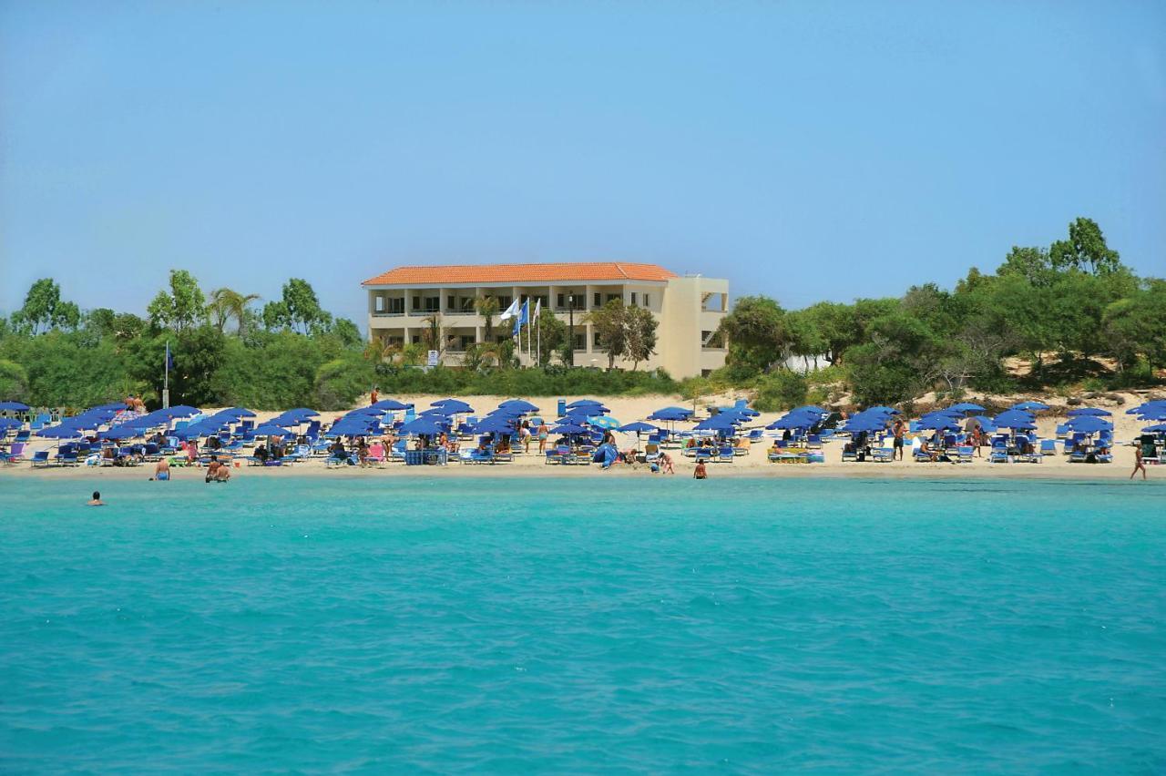 Olympic Bay - Adults Only