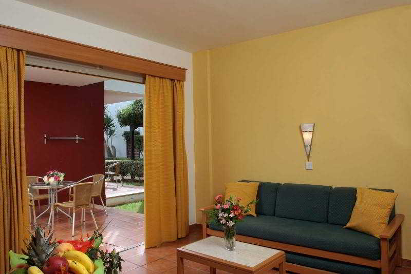 Atlantica Panthea 4*