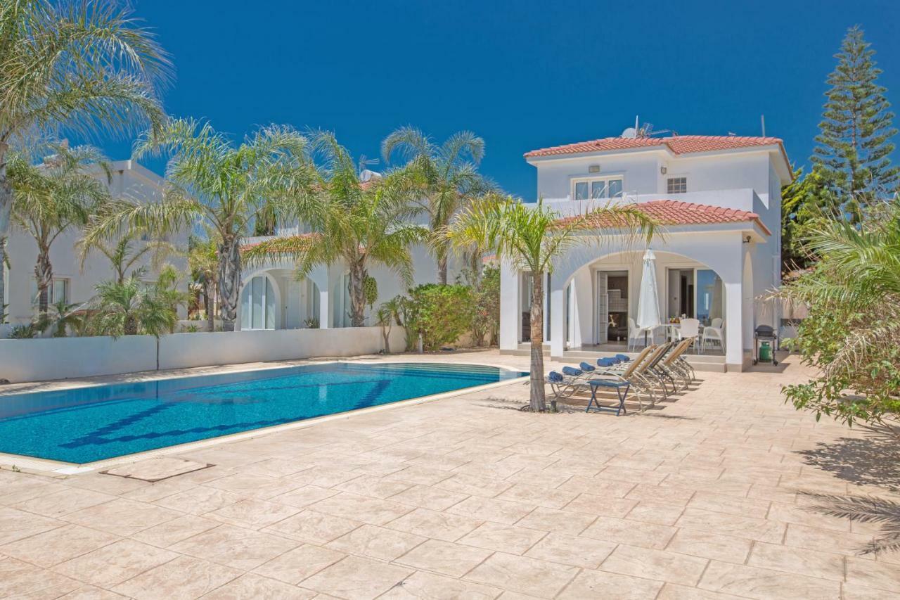 Sunrise Villa *