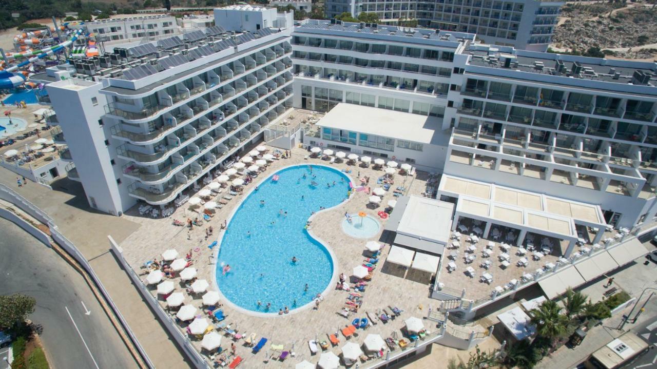 Tofinis 4* Ayia Napa