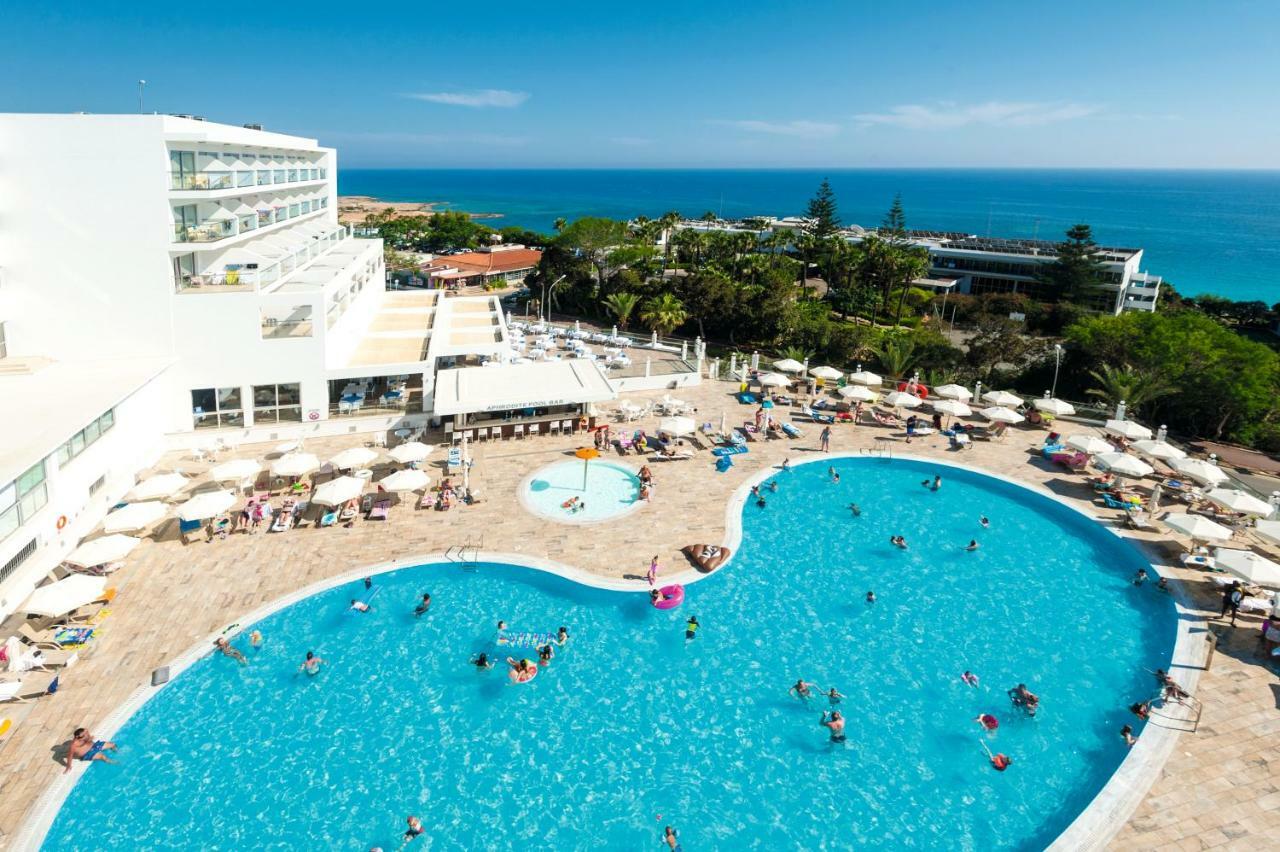 Hotel Tofinis 4*