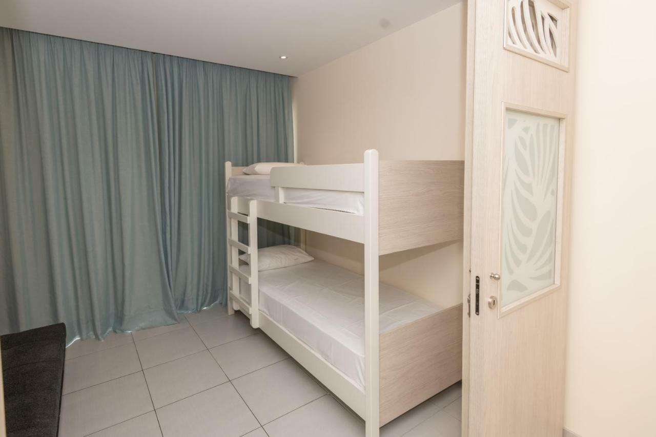 Hotel Tofinis 4*