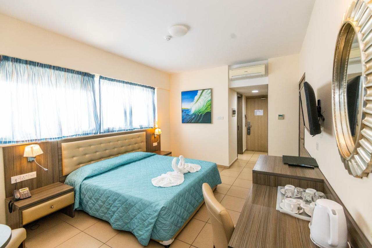 Hotel Tofinis Ayia Napa