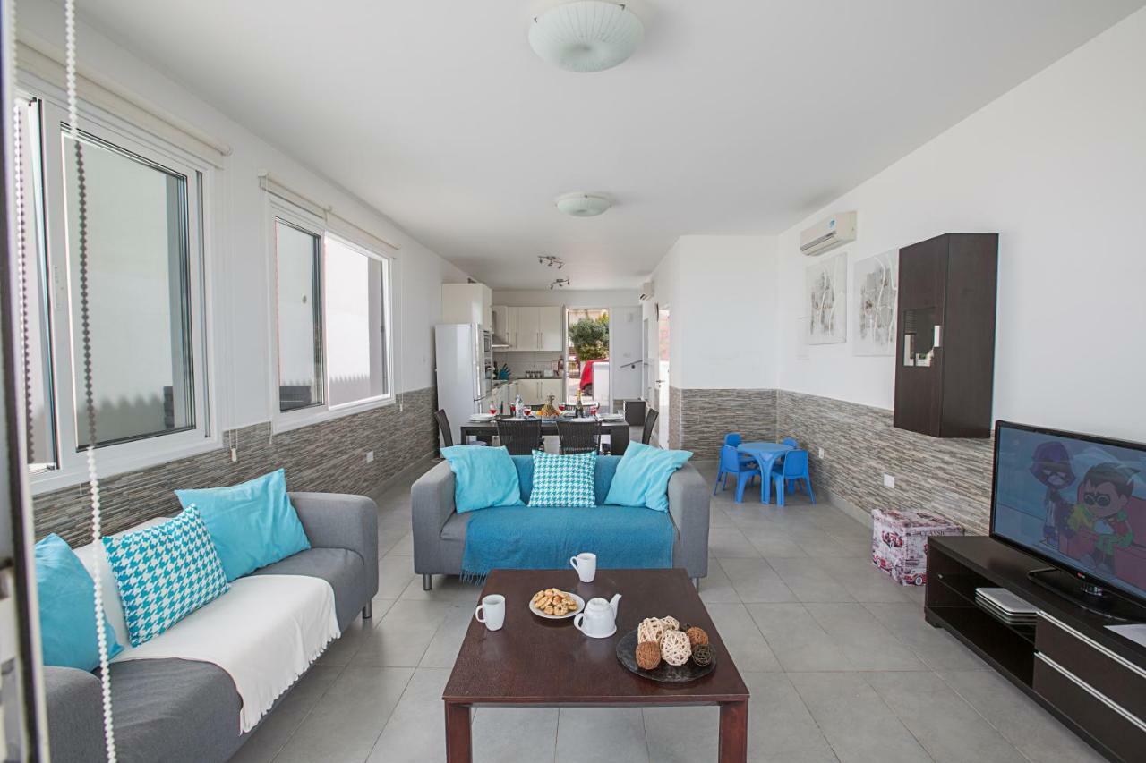 Villa Gorgona Villas *