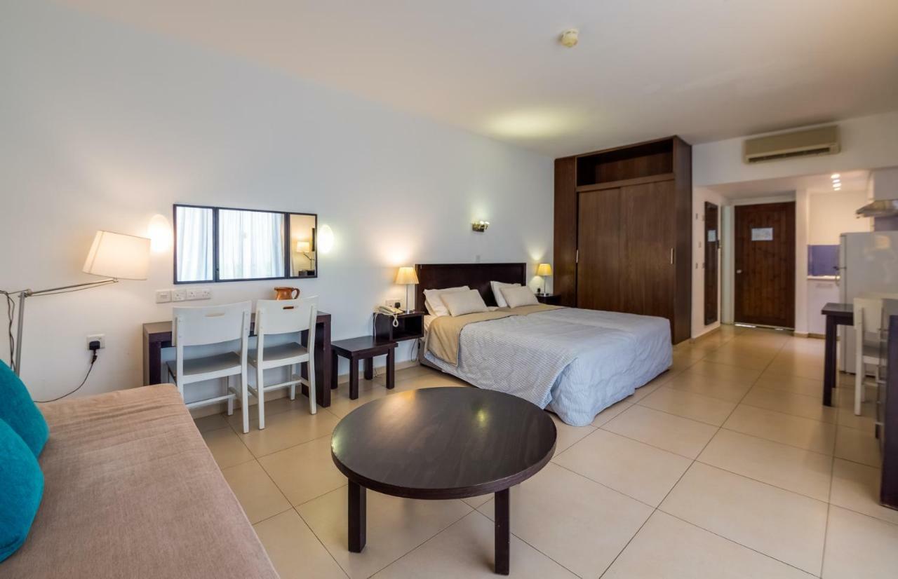 Marismare Agia Napa