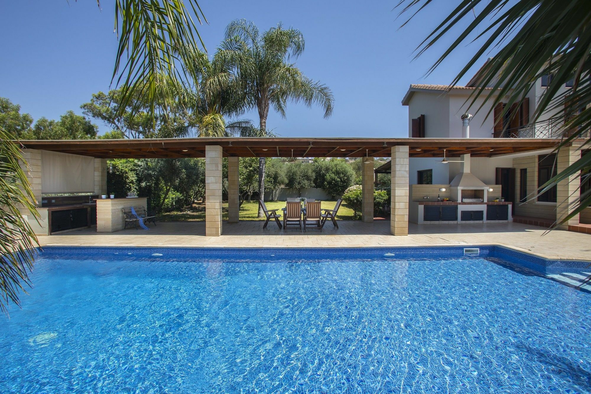 Magnolia Ayia Napa