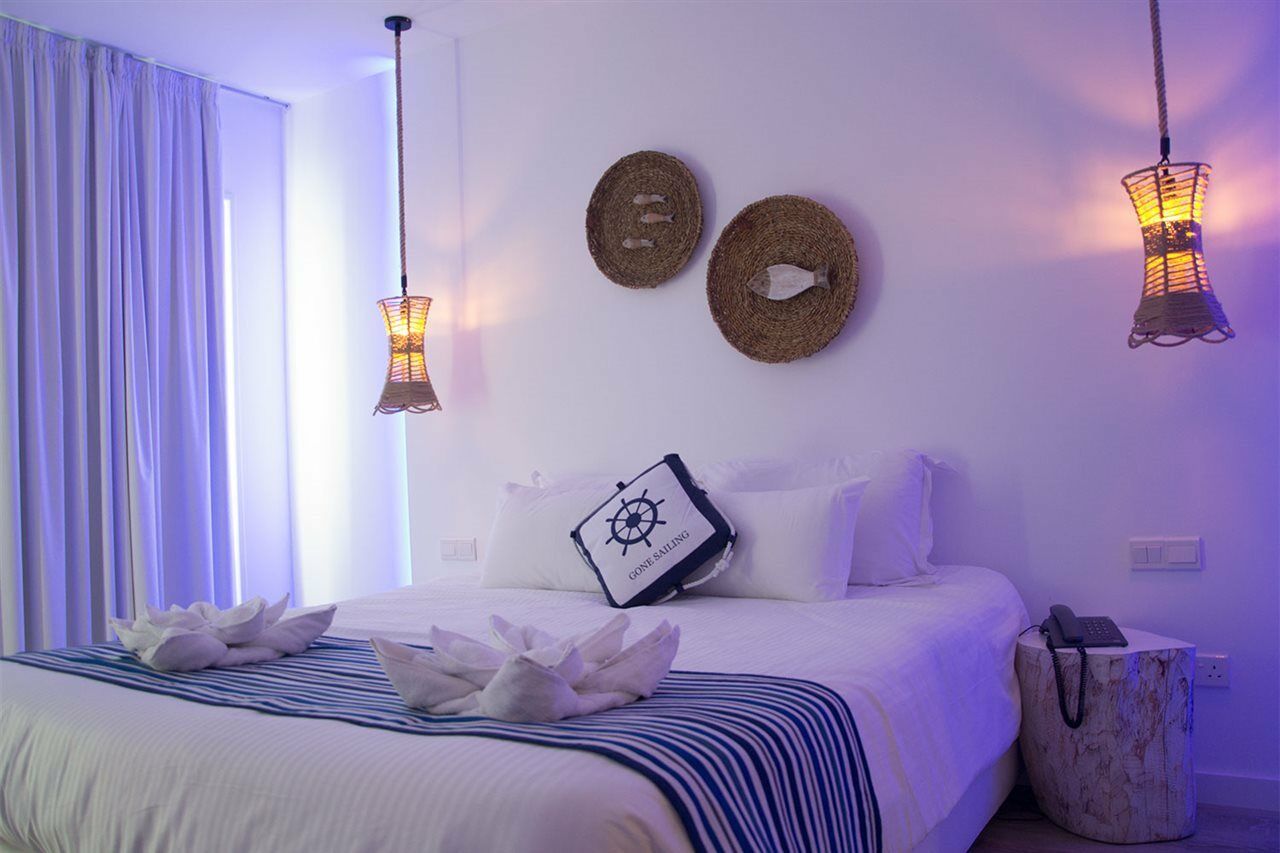 Blue Harbour Boutique Aparthotel Agia Napa