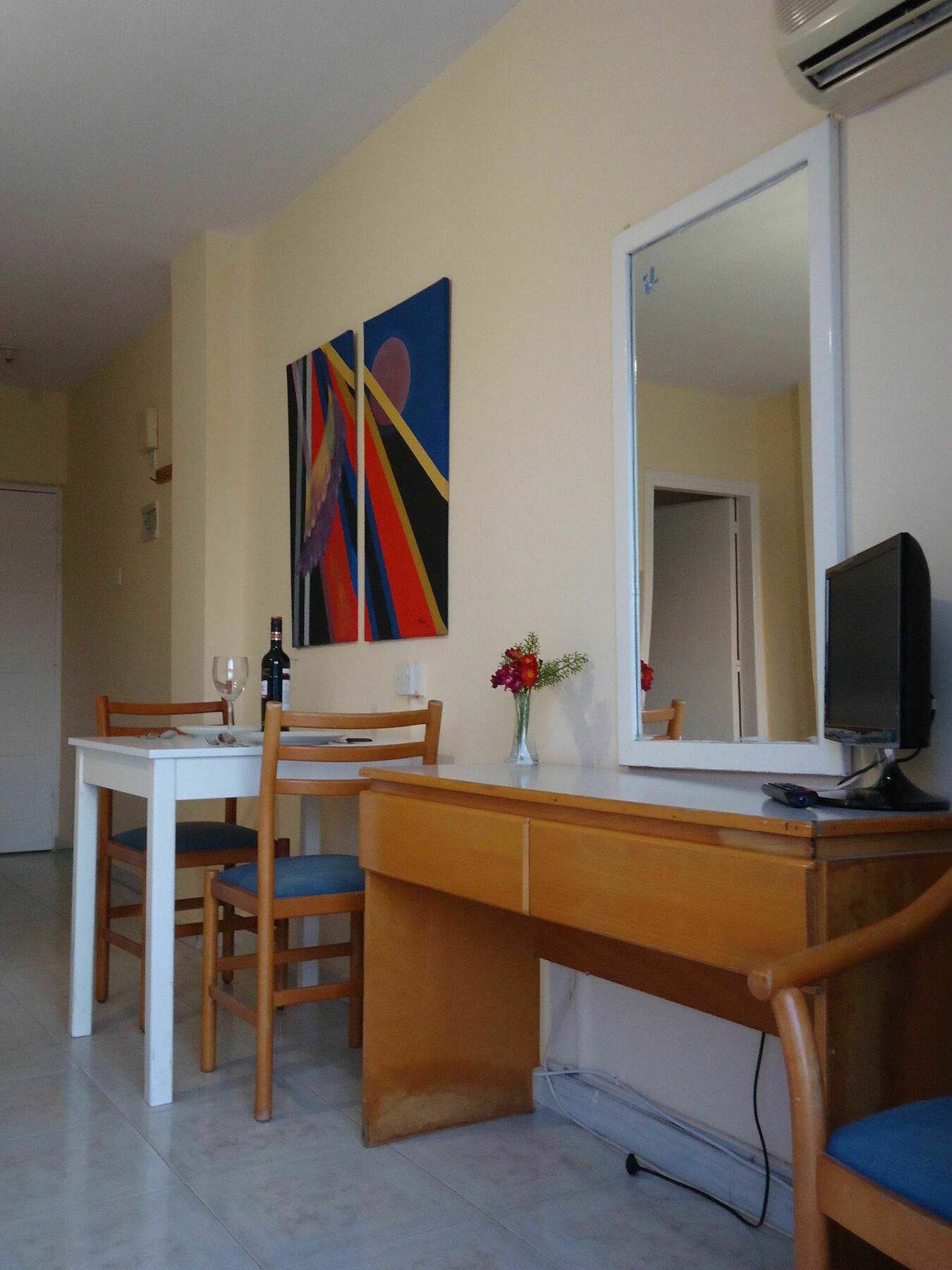 Marisa Aparthotel