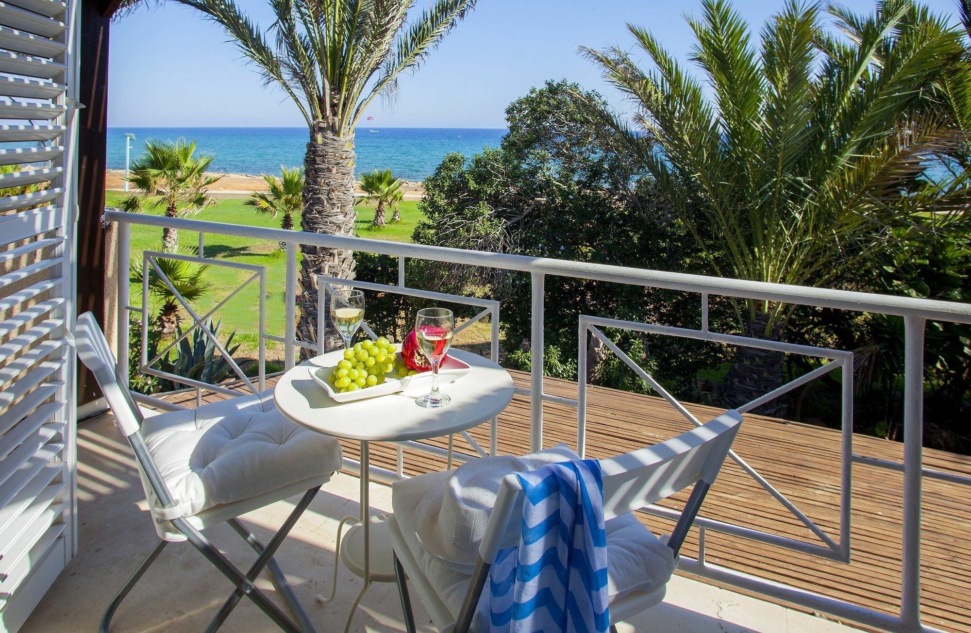 Villa Napa Beachfront