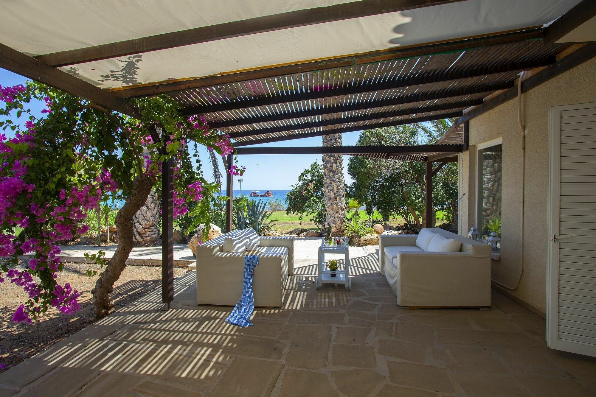 Villa Napa Beachfront *