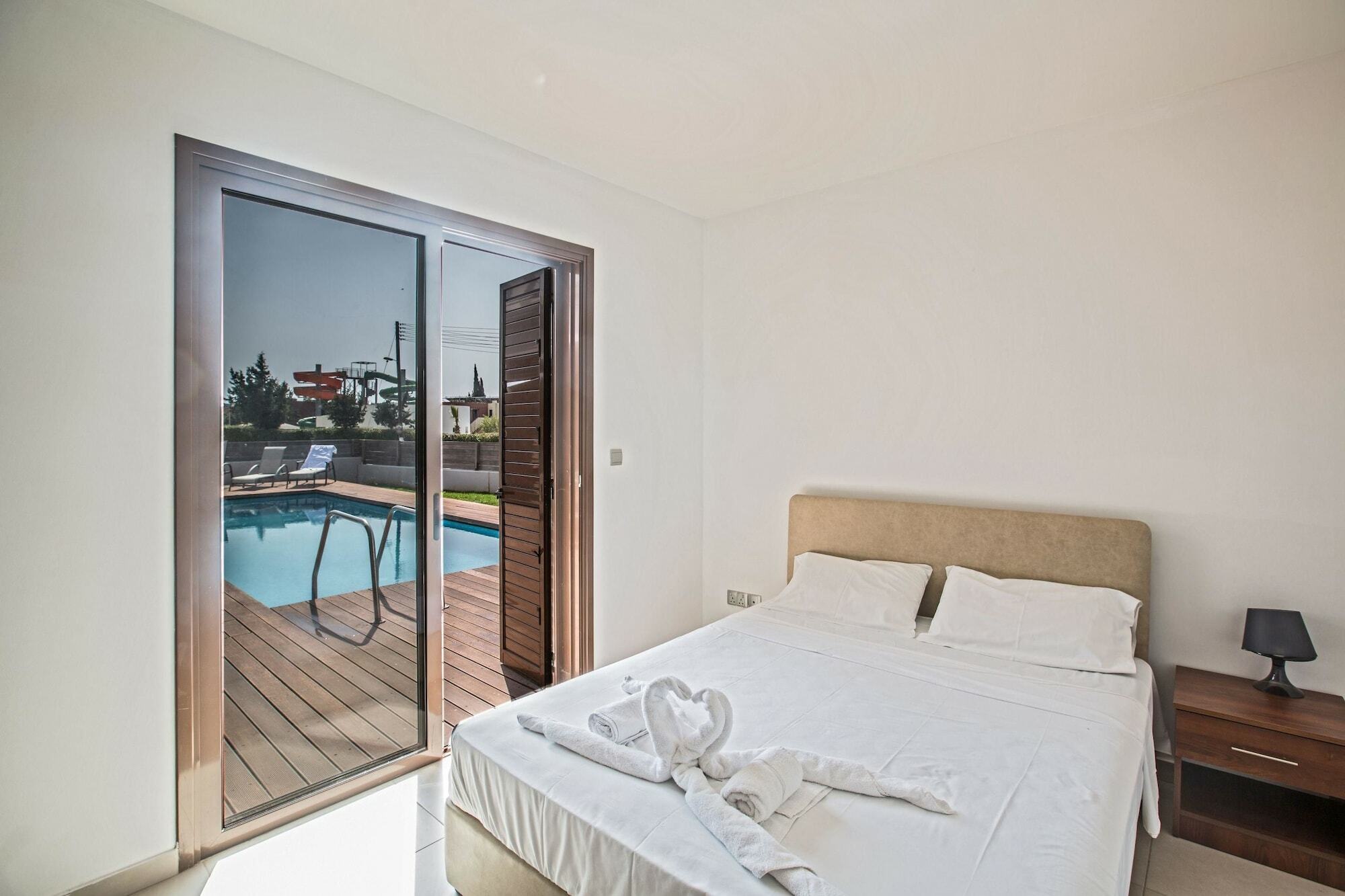 Hotel Celebrity Scotty T I3 3*