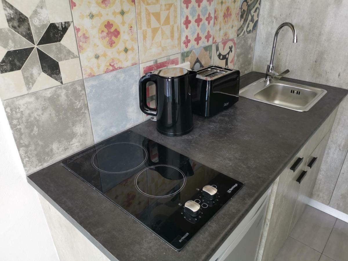 Shalos Apartamento *